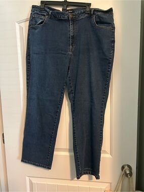 Women’s Dark Blue Jeans